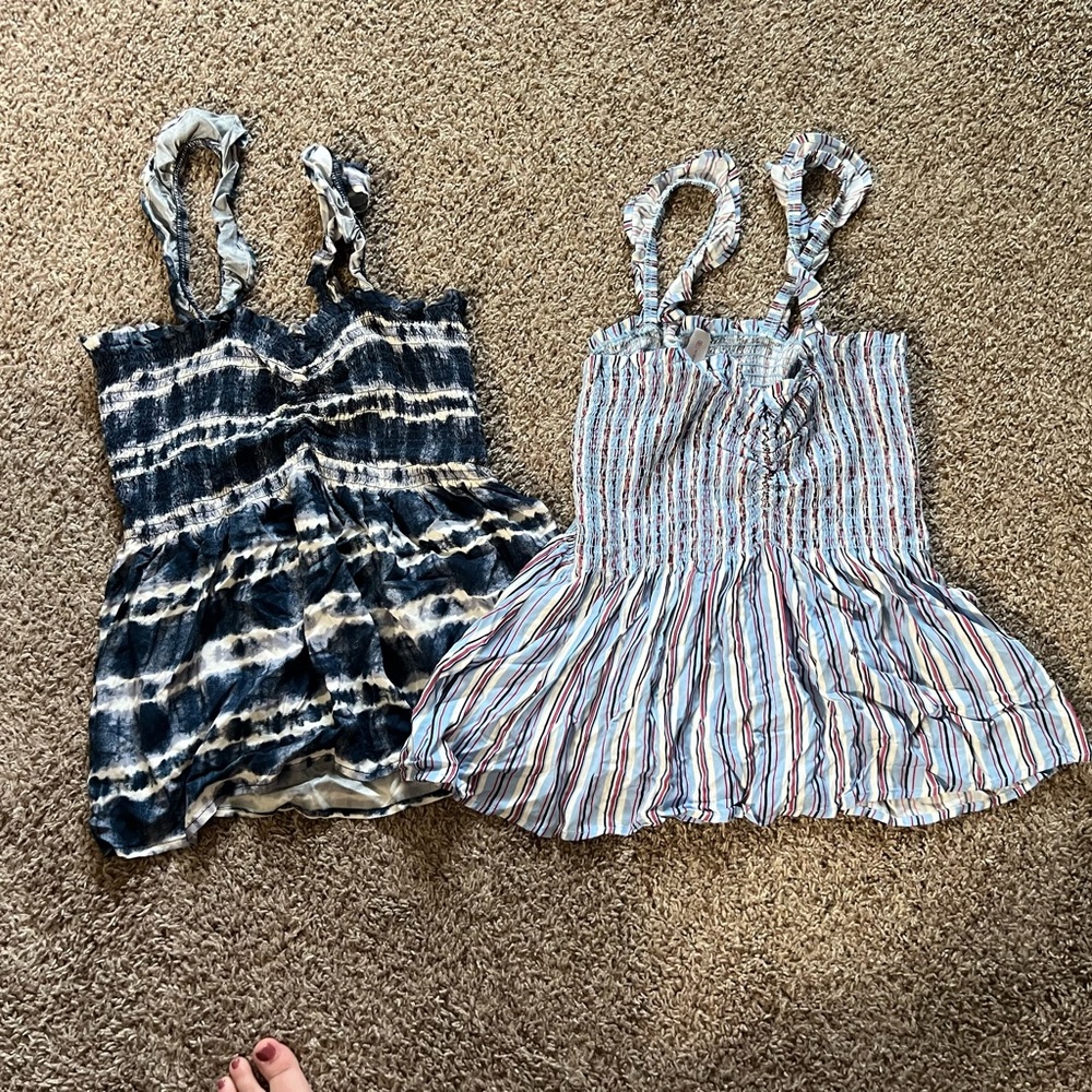 2 tank tops